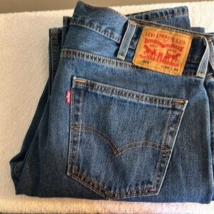 Men’s Levi’s Jeans.
